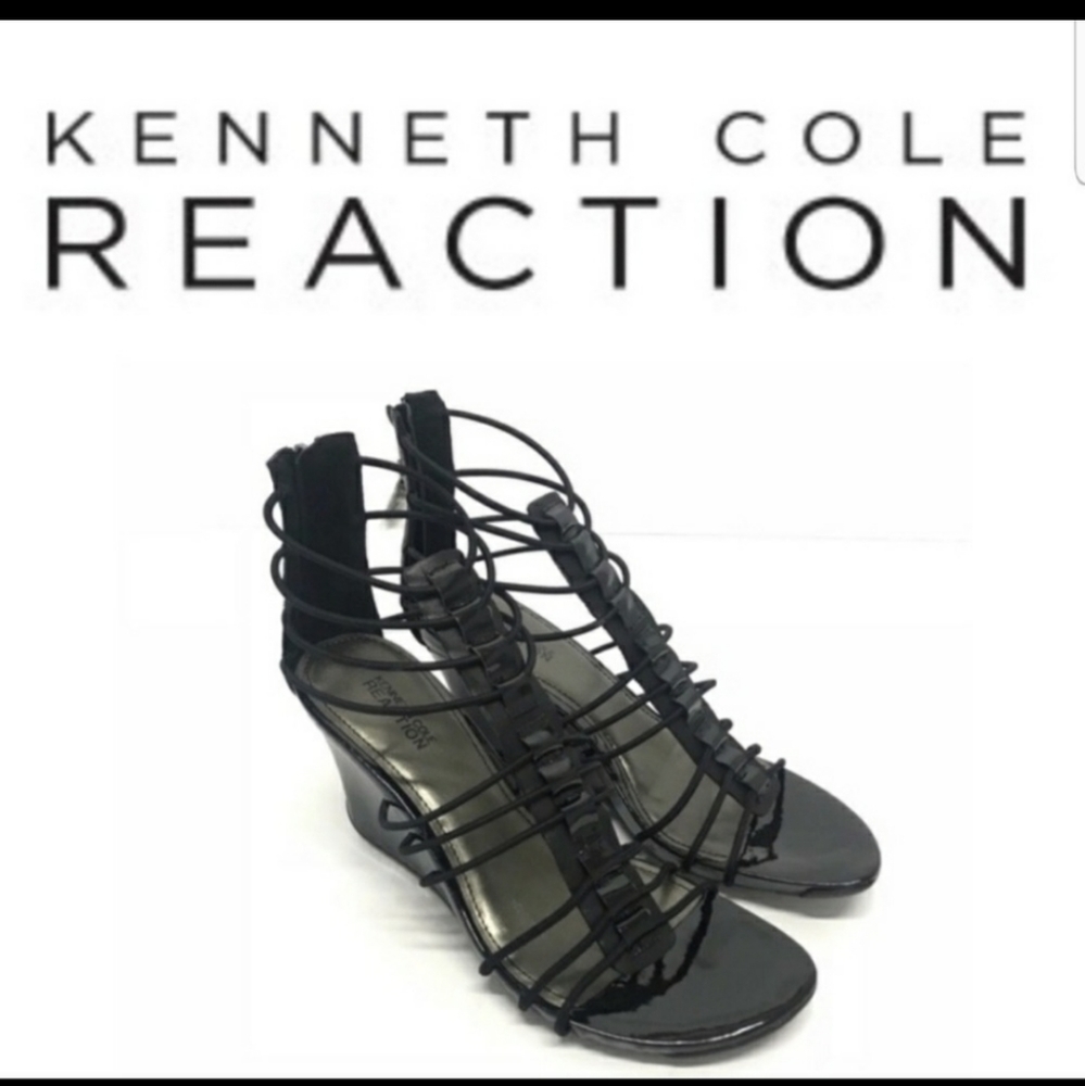 ❤ONLY 1 LEFT❤ K. Cole Reaction Wedges